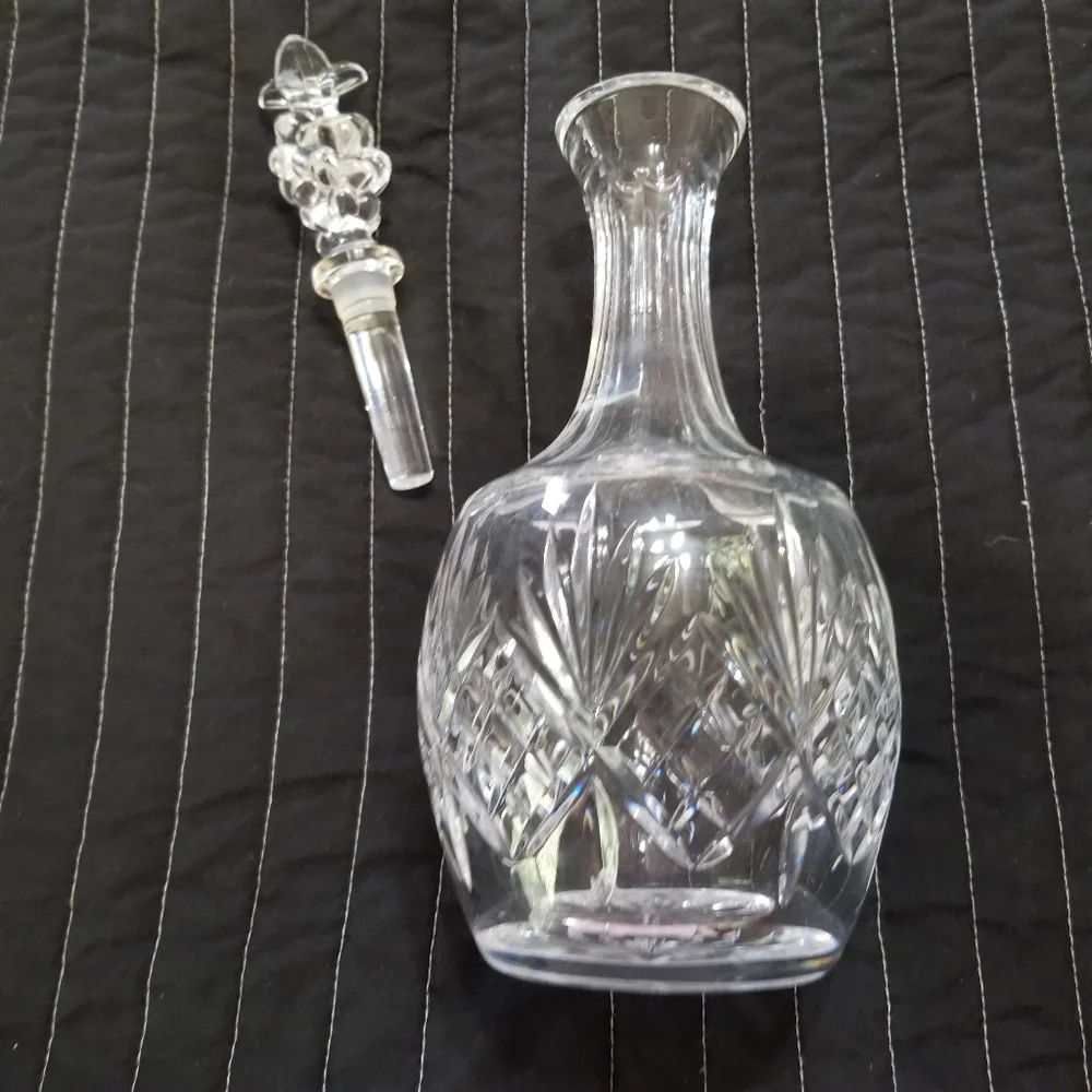 Vintage Heavy Crystal Wine Liquor Decanter W Crystal Grape Cluster Stopper
